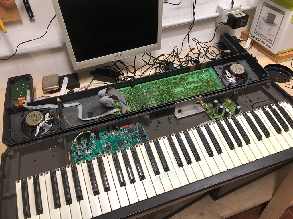 Roland E-15